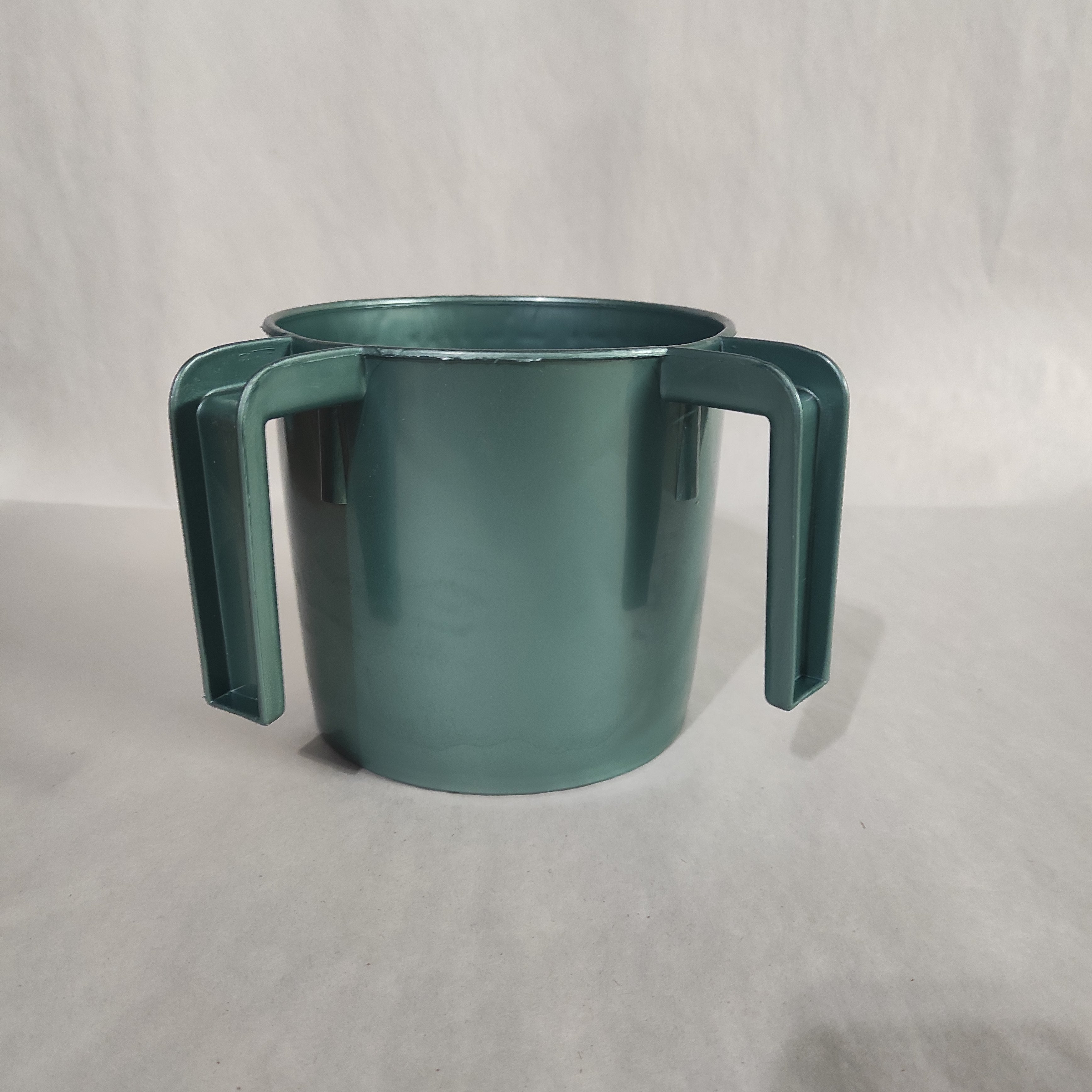 Plastic Washing Cup