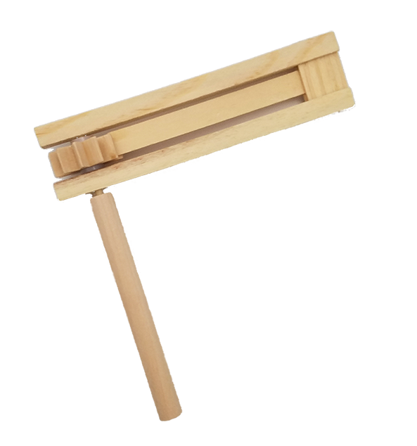 Paint Your Own Wood Gragger