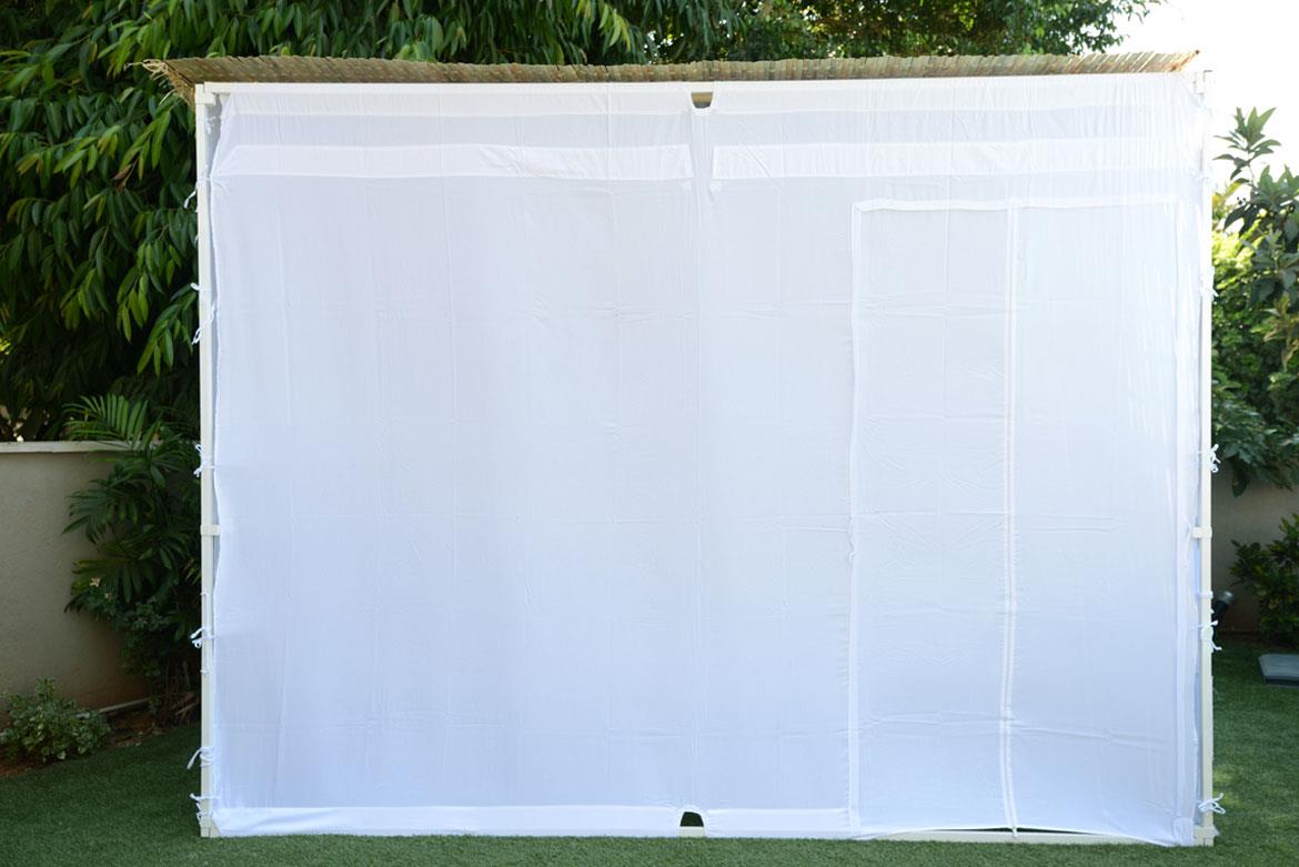 Sukkah Wall Material