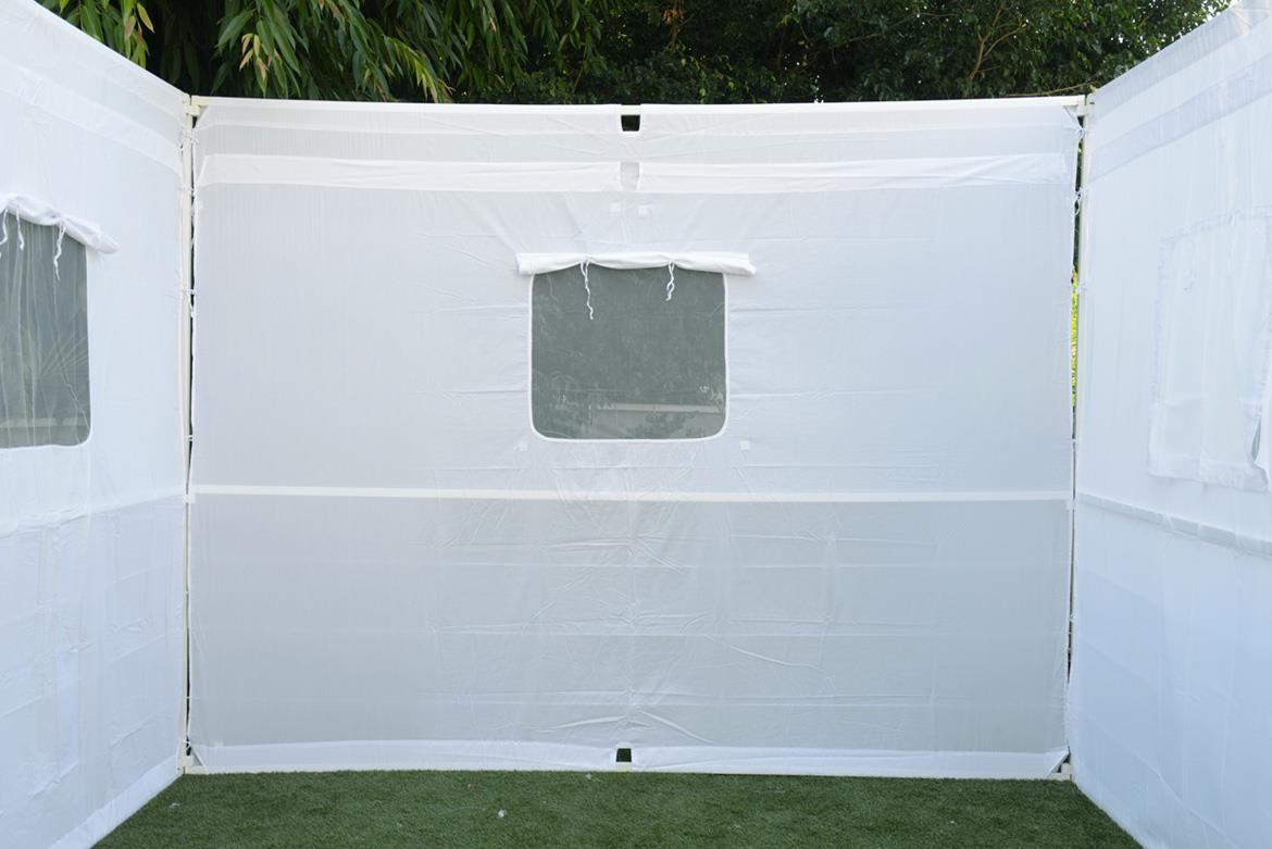 Sukkah Wall Material